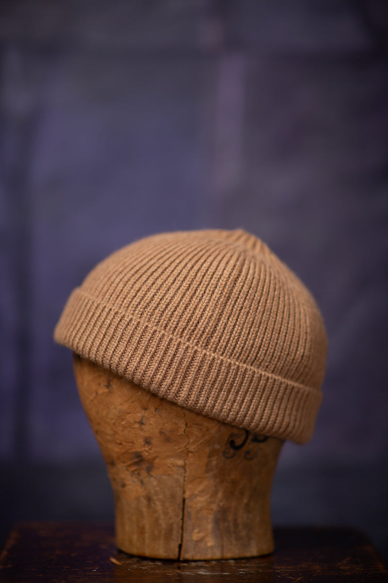 Beanie Nr. 5 Camel Wool Natural