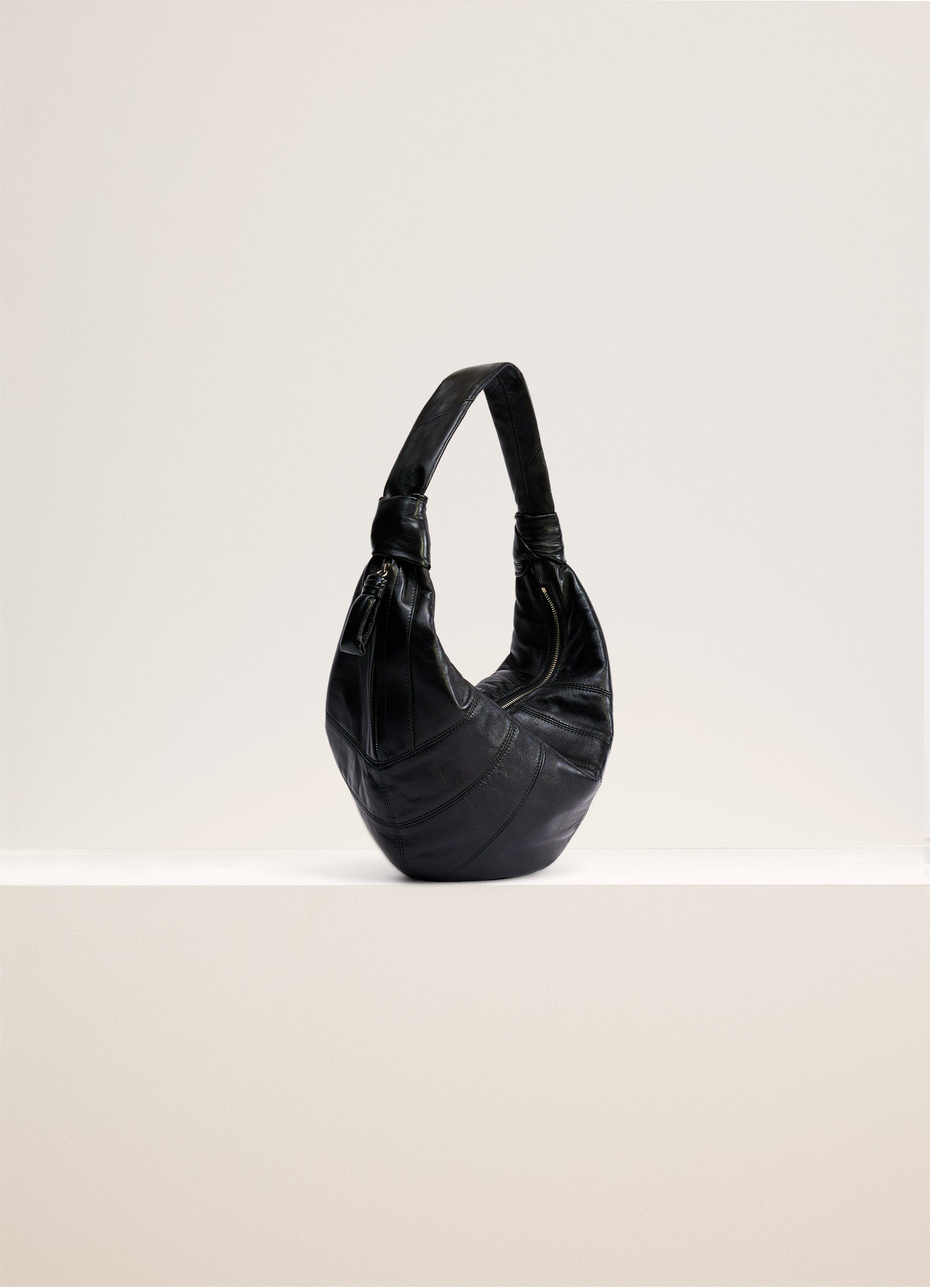 Lemaire Fortune Croissant Bag Black – Opia
