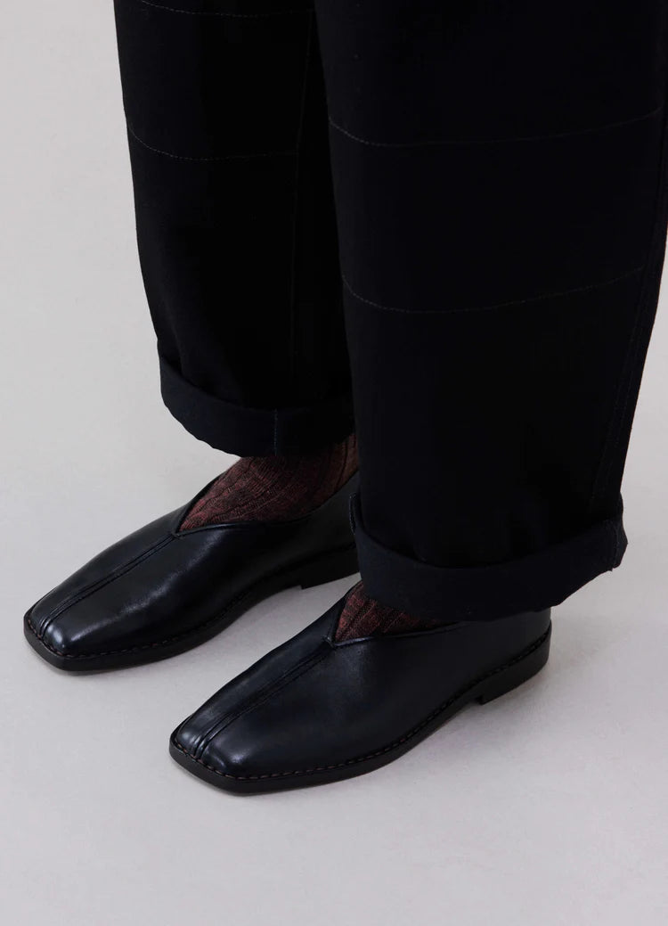 Piped Crepe Slippers Black