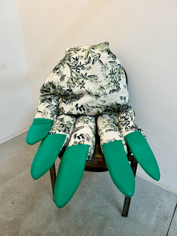 #2405 Cushion Palm Parakeet Nymphae