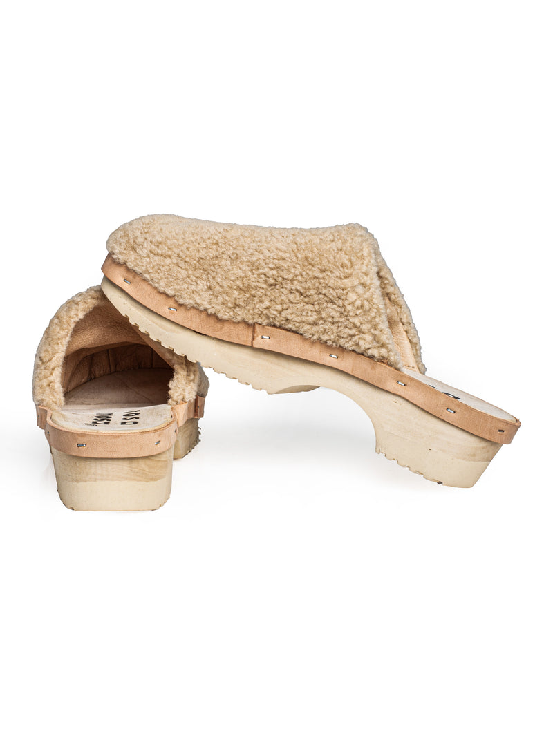 Panto Curly Natural Sole Shearling Clog Beige