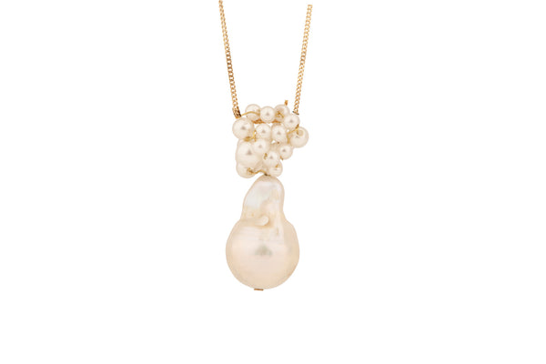 Completedworks Baroque Pearl PendantCompletedworks Baroque Pearl Pendant