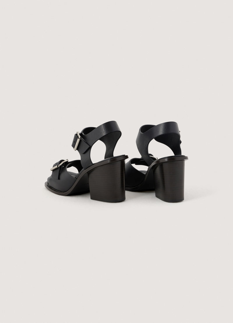 Square Heeled Sandals With Straps Black