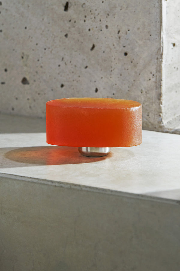 Soap pedestal in stainless steel